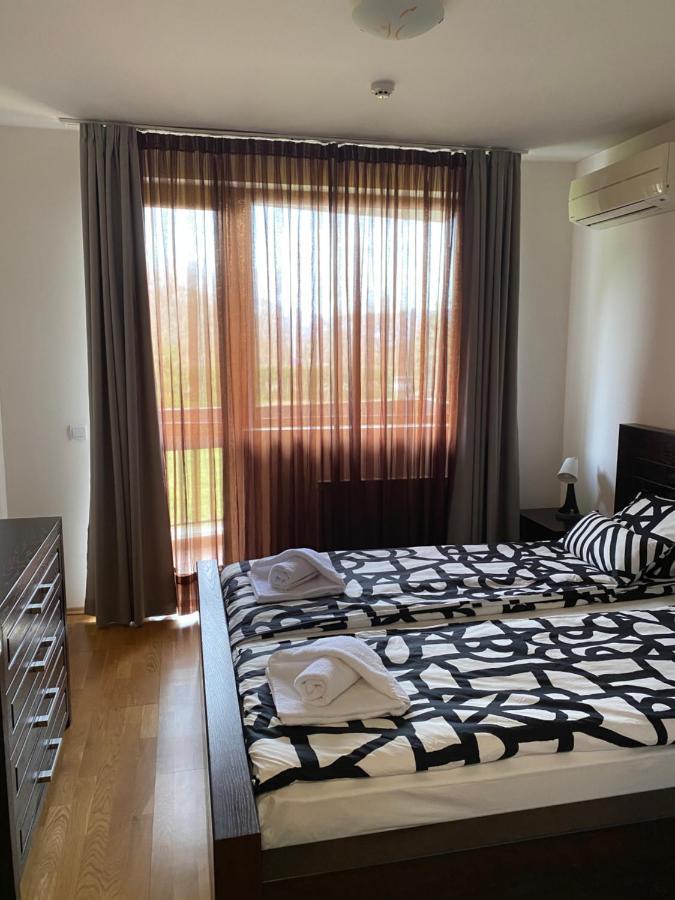 K'S Place Apartment Pravets Golf Resort ภายนอก รูปภาพ